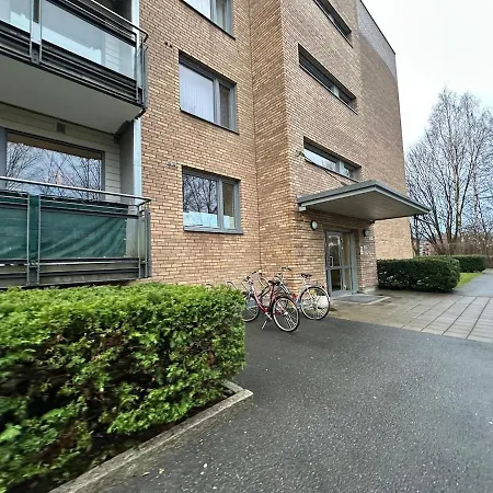 Apartment And Quiet With Balcony