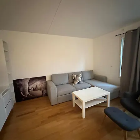 And Quiet With Balcony Apartment